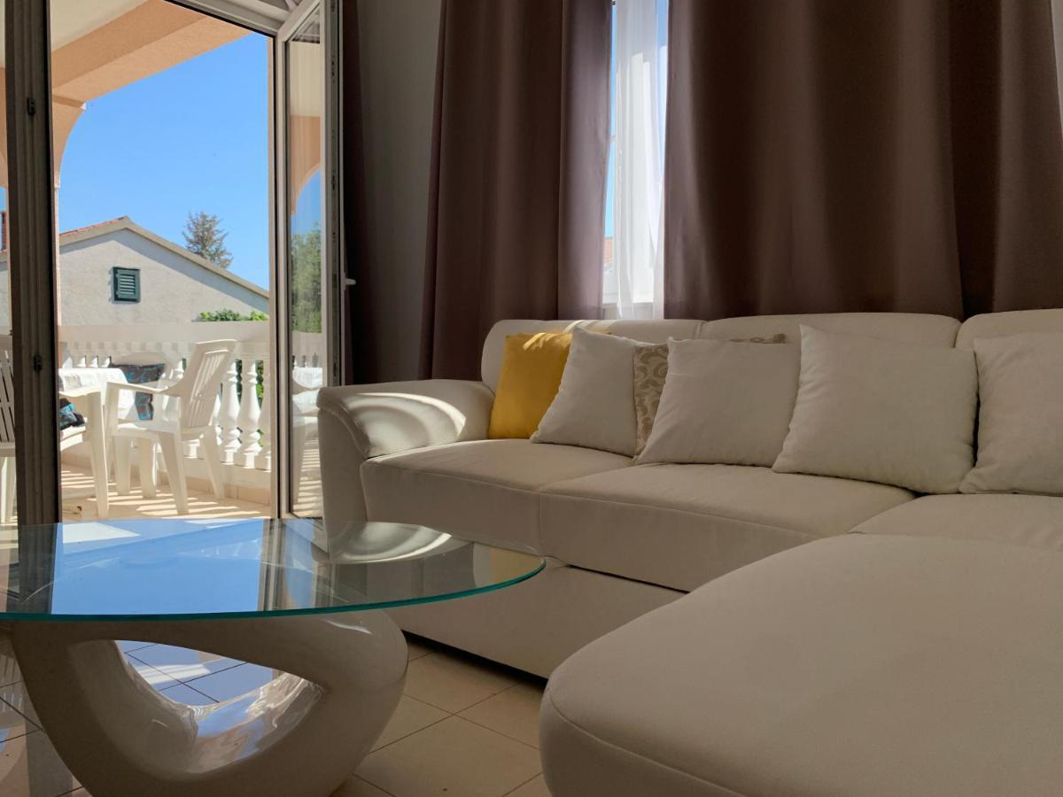 Villa Nera Vodice Exterior photo